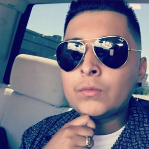 Meet your Posher, Emanuel